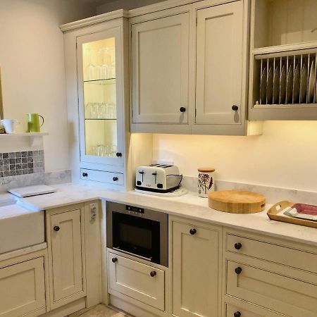 Lauras Townhouse Apartments Lansdown Slope Townhouse Bath Eksteriør billede