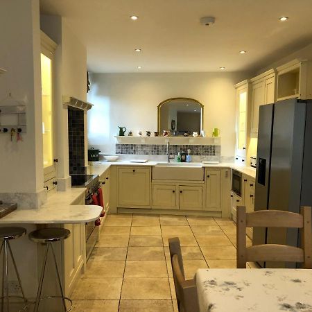 Lauras Townhouse Apartments Lansdown Slope Townhouse Bath Eksteriør billede