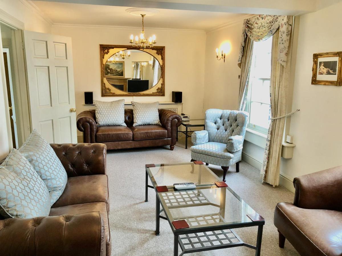 Lauras Townhouse Apartments Lansdown Slope Townhouse Bath Eksteriør billede