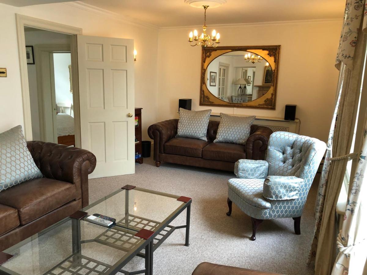 Lauras Townhouse Apartments Lansdown Slope Townhouse Bath Eksteriør billede