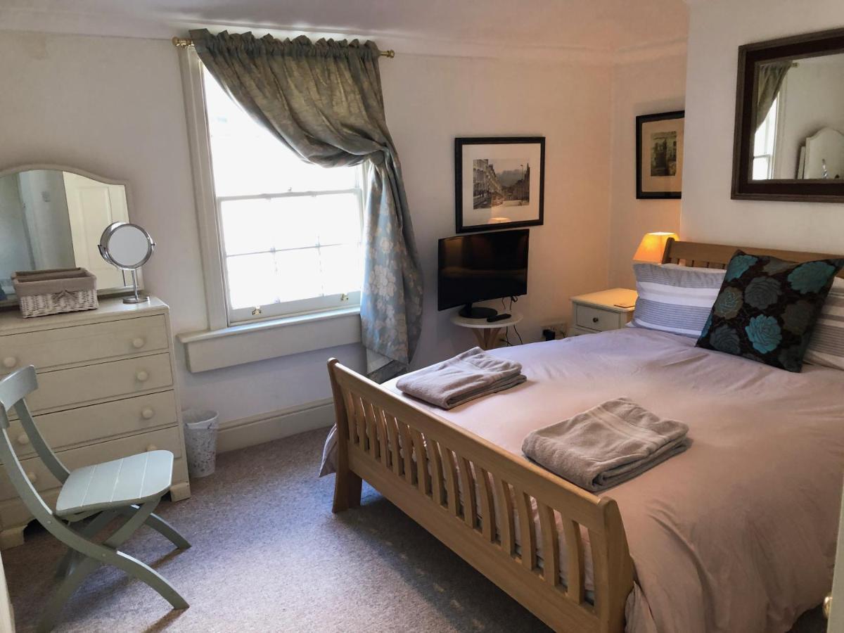 Lauras Townhouse Apartments Lansdown Slope Townhouse Bath Eksteriør billede