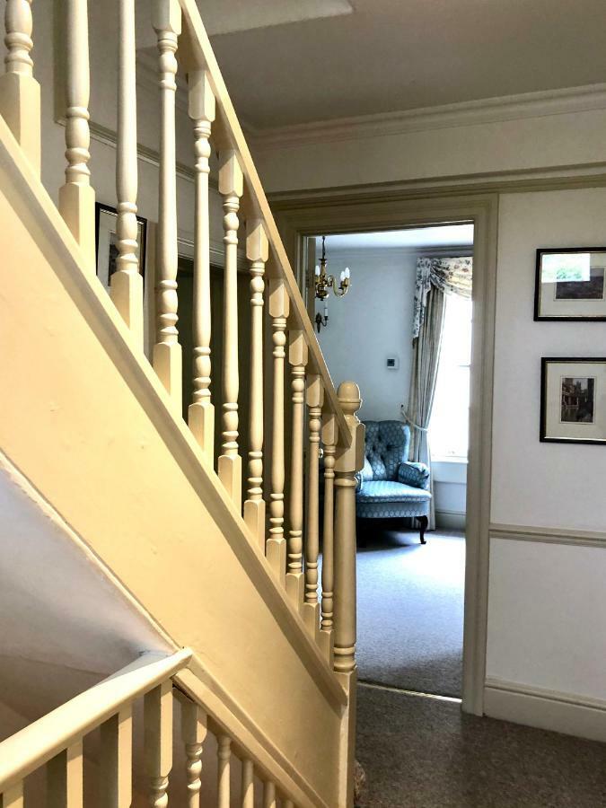 Lauras Townhouse Apartments Lansdown Slope Townhouse Bath Eksteriør billede